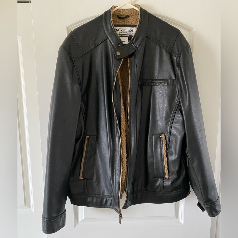 Men’s columbia jacket